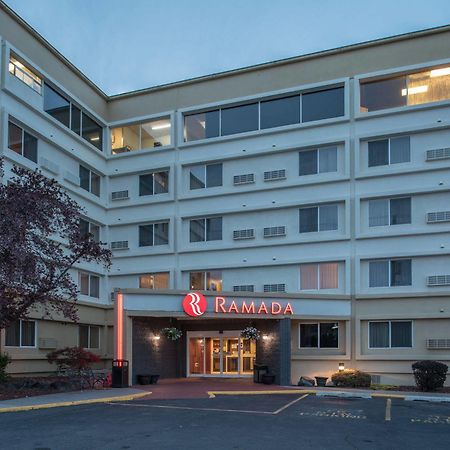 Ramada By Wyndham Downtown Spokane Ngoại thất bức ảnh