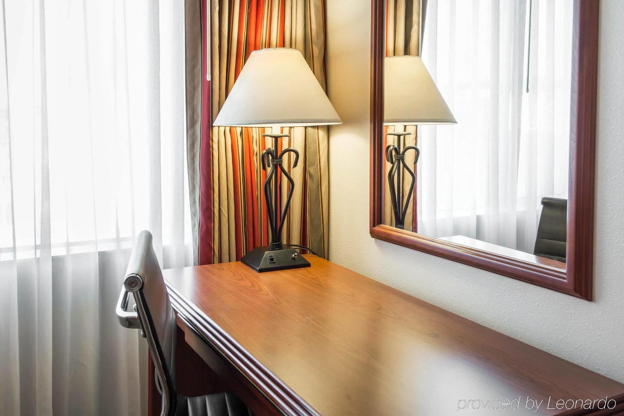 Ramada By Wyndham Downtown Spokane Ngoại thất bức ảnh