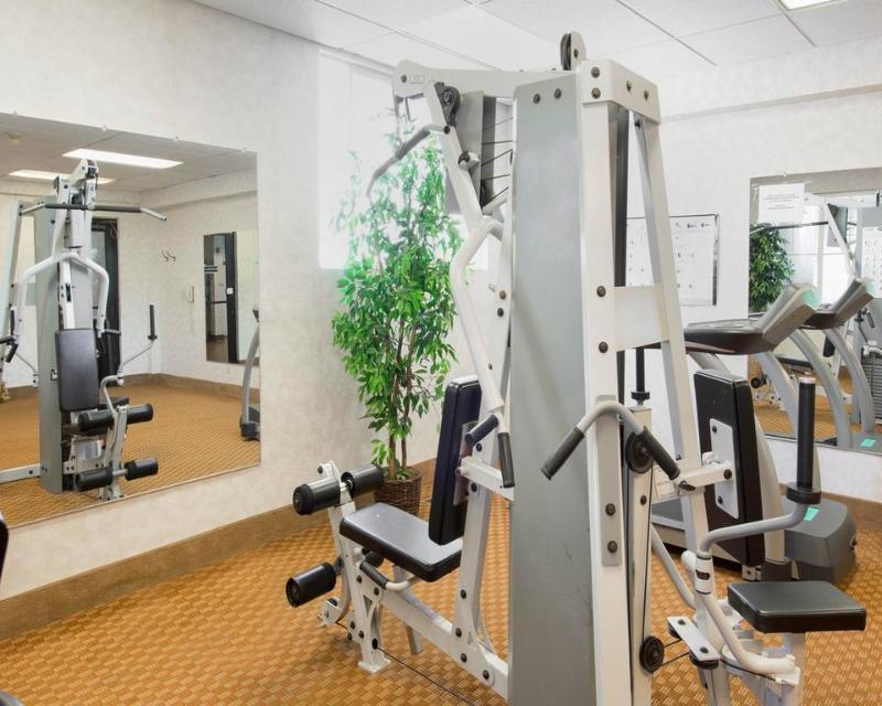 Ramada By Wyndham Downtown Spokane Ngoại thất bức ảnh